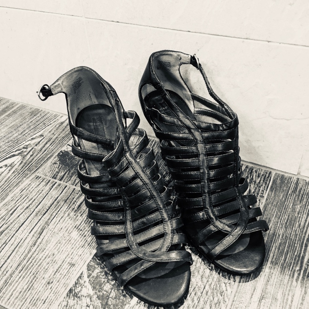 Banana Republic heels